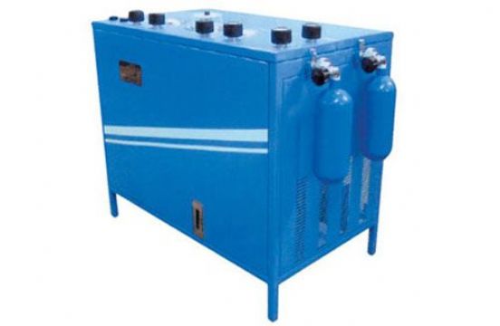 點擊查看詳細信息<br>標題：AE102A氧氣充填泵 閱讀次數(shù)：2204