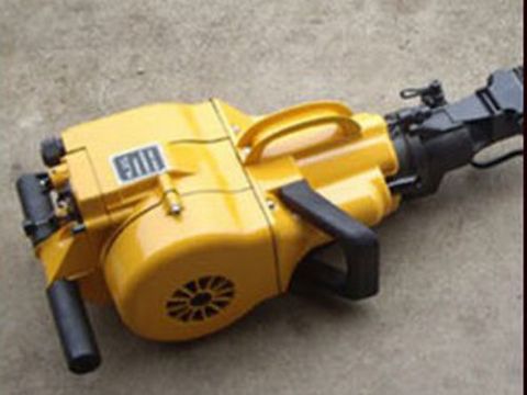 點擊查看詳細信息<br>標(biāo)題：鑿巖機 閱讀次數(shù)：1962