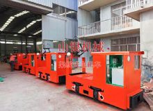 點(diǎn)擊查看詳細(xì)信息<br>標(biāo)題：架線式電機(jī)車 閱讀次數(shù)：1659
